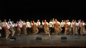 Я на печке молотила