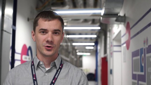 Linxdatacenter Tour: Meet-me room