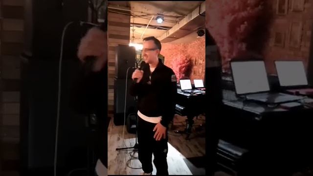 Выступаю в клубе Loft! смотреть онлайн