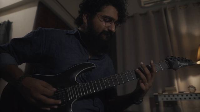 Groovy Shit! - Tahawar Ali смотреть онлайн