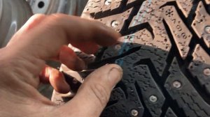 Нокиан Хакапелита 8 против Нокиан Нордман 8 правильное сравнения.