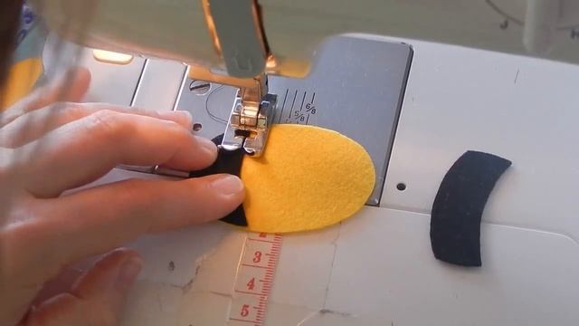 МК странички Цветик- семицветик. Шьём развивающую книжку малышку.Часть 3. смотреть онлайн