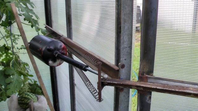 Автоматическое проветривание теплицы (гидравлика). смотреть онлайн