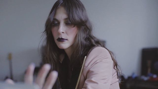 «Мы храним наши белые сны». Влюбленные / Света Март, Poko Cox смотреть онлайн