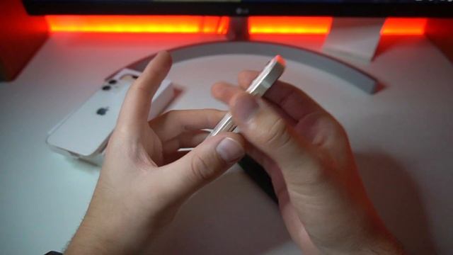 2 МЕСЯЦА с iPhone 12 - МИНУСЫ (Брак ДИСПЛЕЯ, Батарея, Дизайн) смотреть онлайн