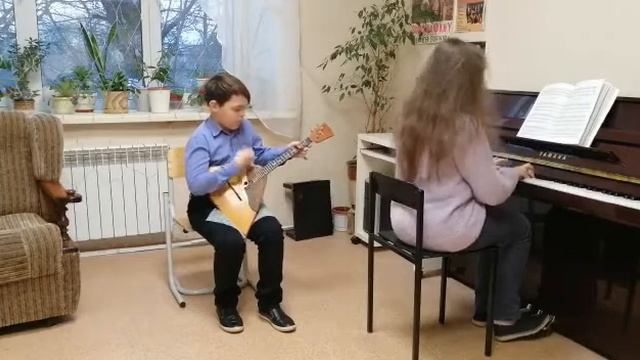 Русская народная песня Как под яблонькой смотреть онлайн