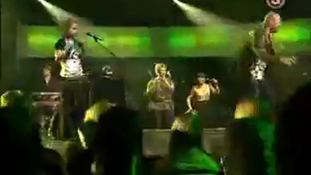 Lenna Kuurmaa ja Artur Talvik - Play That Funky Music смотреть онлайн