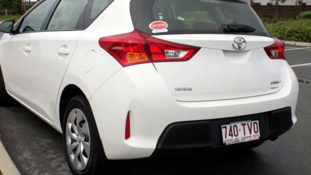 2014 Toyota Corolla ZRE182R Ascent S-CVT White 7 Speed Constant Variable Hatchback смотреть онлайн