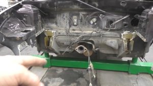 Лада Ларгус. Тянем лонжероны и вся правда про герметик. Body repair after an accident.