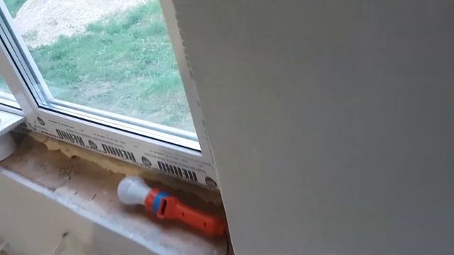 Санузел в каркасном доме практически готов | Поклеил обои в спальне смотреть онлайн