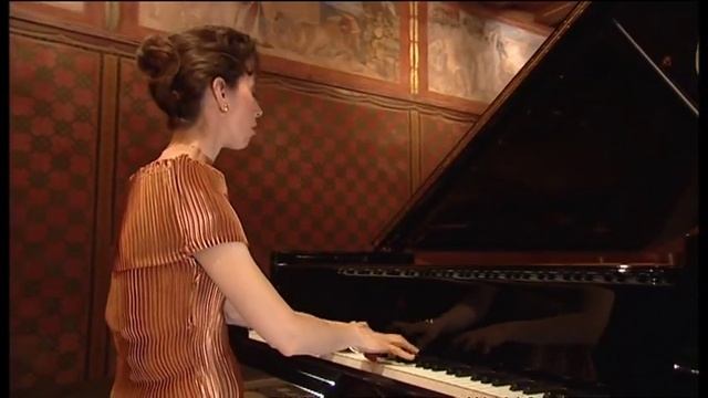 Angela Hewitt: Bach - Prelude & Fugue No. 15 in G major BWV 884 | WTC Book II смотреть онлайн