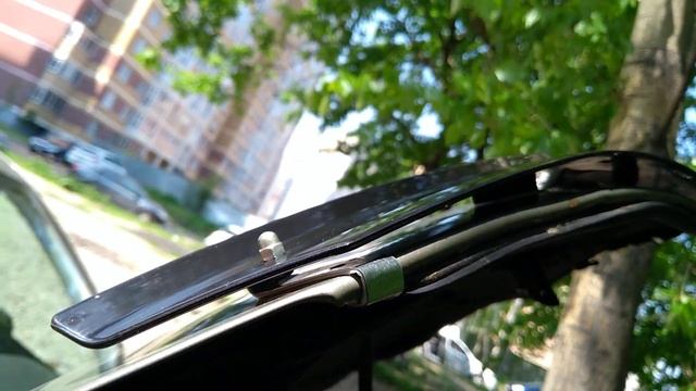 Установка мухобойки(дефлектора) на капот лады калина смотреть онлайн