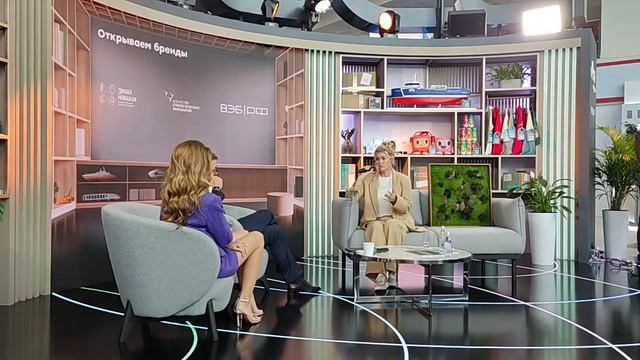 ВЭФ2024_Интервью на стенде ВЭБ.РФ смотреть онлайн
