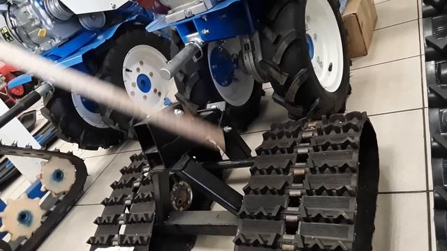 снегоходная приставка и гусеничный привод обзор смотреть онлайн