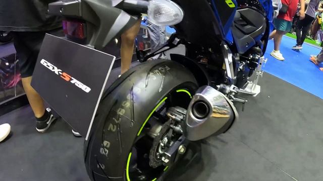 Suzuki GSX-S 750 walkaround смотреть онлайн