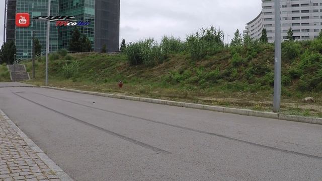 ✔ Wheelies On A MiniMoto / PocketBike 50cc