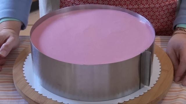 FESTLICHE HIMBEER-SAHNETORTE ? GEBURTSTAGSTORTE/ OSTERTORTE SELBER BACKEN! REZEPT VON SUGARPRINCESS смотреть онлайн