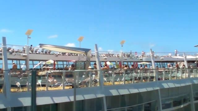 oasis of the seas смотреть онлайн