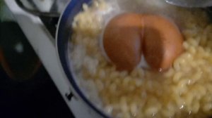 ЗАЛУПУШКА С МАКМАРОНЧИКАМИ!