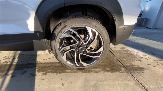 White 2024 Chevrolet Trailblazer RS Review Calgary AB - Wolfe Calgary смотреть онлайн