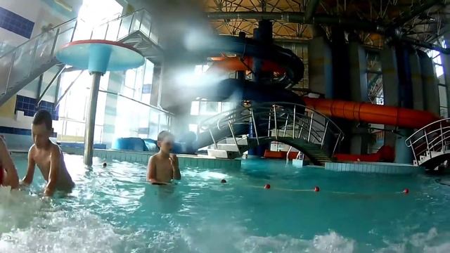 ПОХОД В ПРУЖАНСКИЙ АКВАПАРК смотреть онлайн
