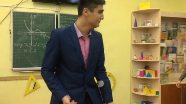 ЗАЧЕМ НУЖНА ШКОЛА / ТИПИЧНЫЙ 11 КЛАСС смотреть онлайн
