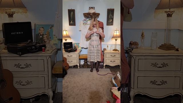 Dainty Rascal Vintage Try On Haul Part 30 смотреть онлайн