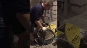 ВИДЕО ОБЗОР строительный миксер с двумя венчиками Зубр мрд 1400