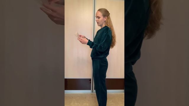 Одежда из велюра для детей и взрослых Фаберлик 13 2021 смотреть онлайн