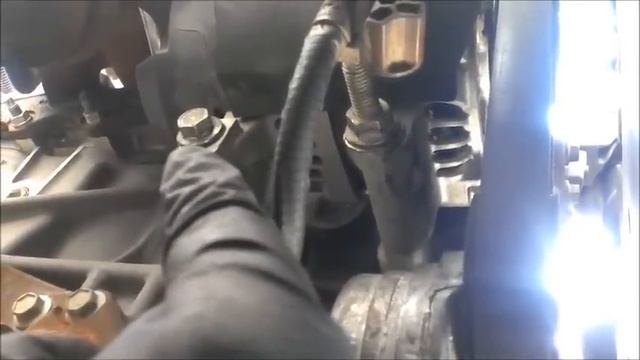 Ford Fusion 2.5L Alternator Replacement