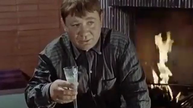 Я не прокурор, чтоб с тобой по душам разговаривать. смотреть онлайн