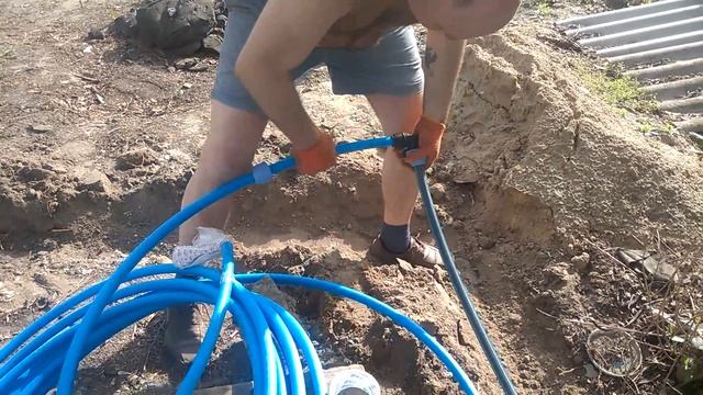 Переезд В Деревню. Проводим Воду На Огород и Во Двор. ВОДОПРОВОД ДЛЯ ПОЛИВА смотреть онлайн