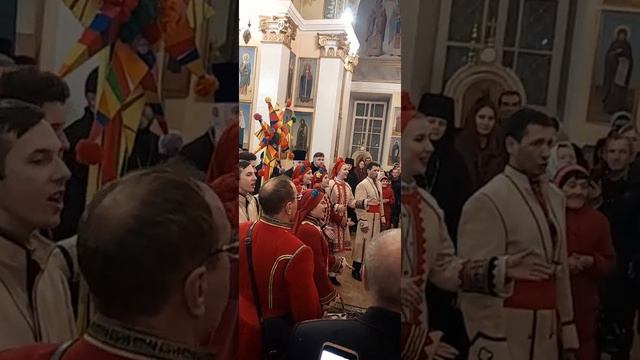 Рождественские колядки в Свято-Духовском Соборе Херсона Христос Родился, Славим Его. 07.01.21 смотреть онлайн