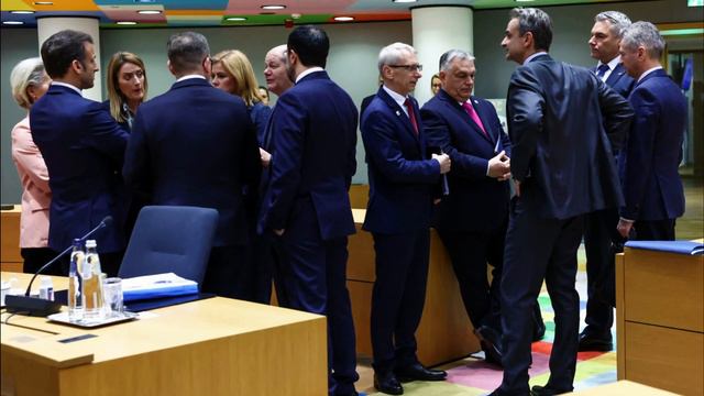 ПРЯМО СЕЙЧАС! Шольц попросил Орбана выйти за кофе, пока.. смотреть онлайн