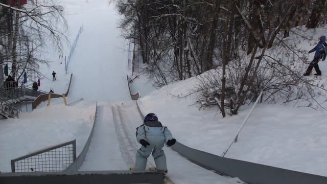 Lesha, 8 years old, Vorobyievy Gory, Tramplin 10 m, 17/02/2012 смотреть онлайн