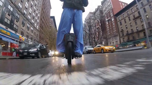 30 Blocks in 5 minutes on Electric Unicycle - Gotway Msuper смотреть онлайн