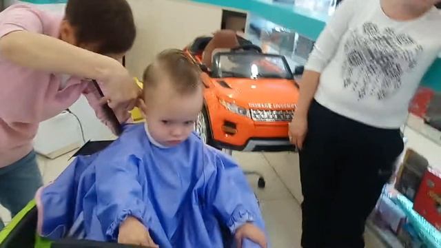 ✂️Первая стрижка Петьки✂️ смотреть онлайн