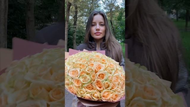 101 роза Пич аваланш 40 см #розы смотреть онлайн