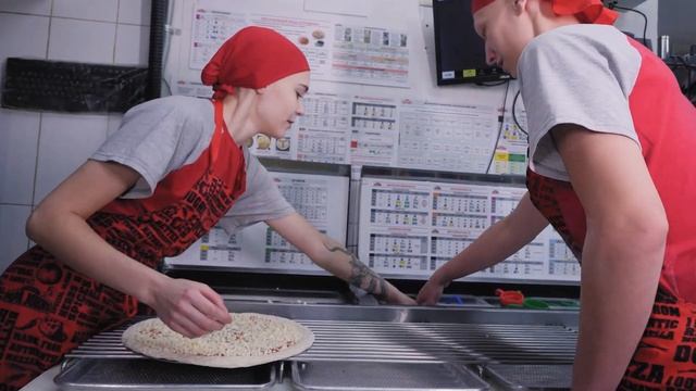 Пиццерия "Папа Джонс" смотреть онлайн