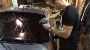 КАК ЗАТОНИРОВАТЬ ЛОБОВОЕ СТЕКЛО. КАТАЕМ ЛОБ СВОИМИ РУКАМИ. В гаражных условиях.