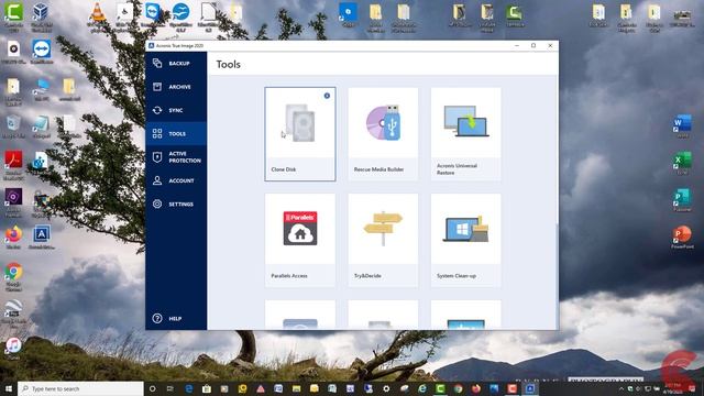 How To Clone Laptop Hard Drive To New SSD смотреть онлайн