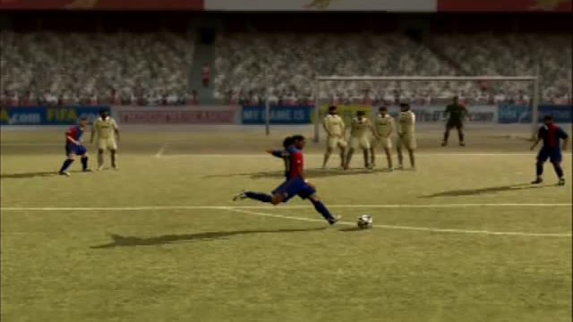 FIFA 07 Ronaldinho Freekick!!! смотреть онлайн