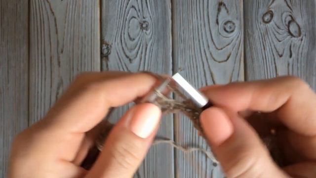 ИДЕЯ ДЛЯ ШАРФА! ВЯЖЕМ АНГЛИЙСКОЙ РЕЗИНКОЙ БЕЗ НАКИДА! смотреть онлайн