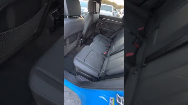 Audi Q3 S-line смотреть онлайн