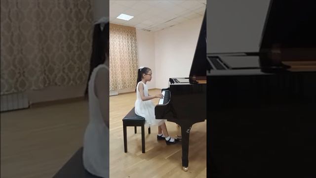 1.И.С.Бах 2-х голосная инвенция F-dur 2.Моцарт Соната C-dur K545 3.П.И.Чайковский Апрель подснежни смотреть онлайн