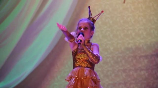 Полина Миронова "Маленькая королева" смотреть онлайн