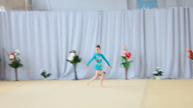 Программа второго юношеского разряда по художественной гимнастике. Упражнение без предмета. смотреть онлайн