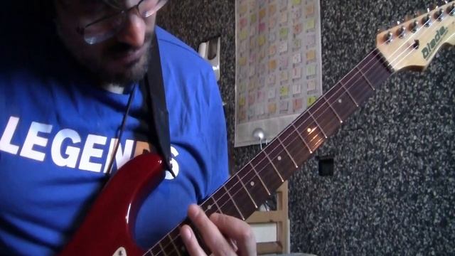 GROOVY FUNK GUITAR BACKING TRACK IN D MINOR BLADE CALIFORNIA STANDARD BOSS ME 70 COMP. BOSS DS 2.: смотреть онлайн