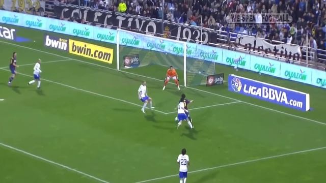 Lionel Messi ● Top 15 Magical Dribbles смотреть онлайн