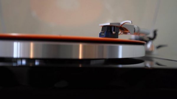Best Vinyl Turntable? TEAC TN-4D Turntable Review